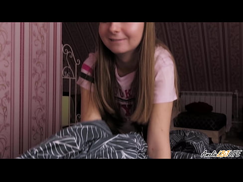 ❤️ Tarraingíonn Blondie BFF go domhain uirthi agus faigheann sí cum ina béal ️❌ Porn anal ag ga.techkoala.top ❌